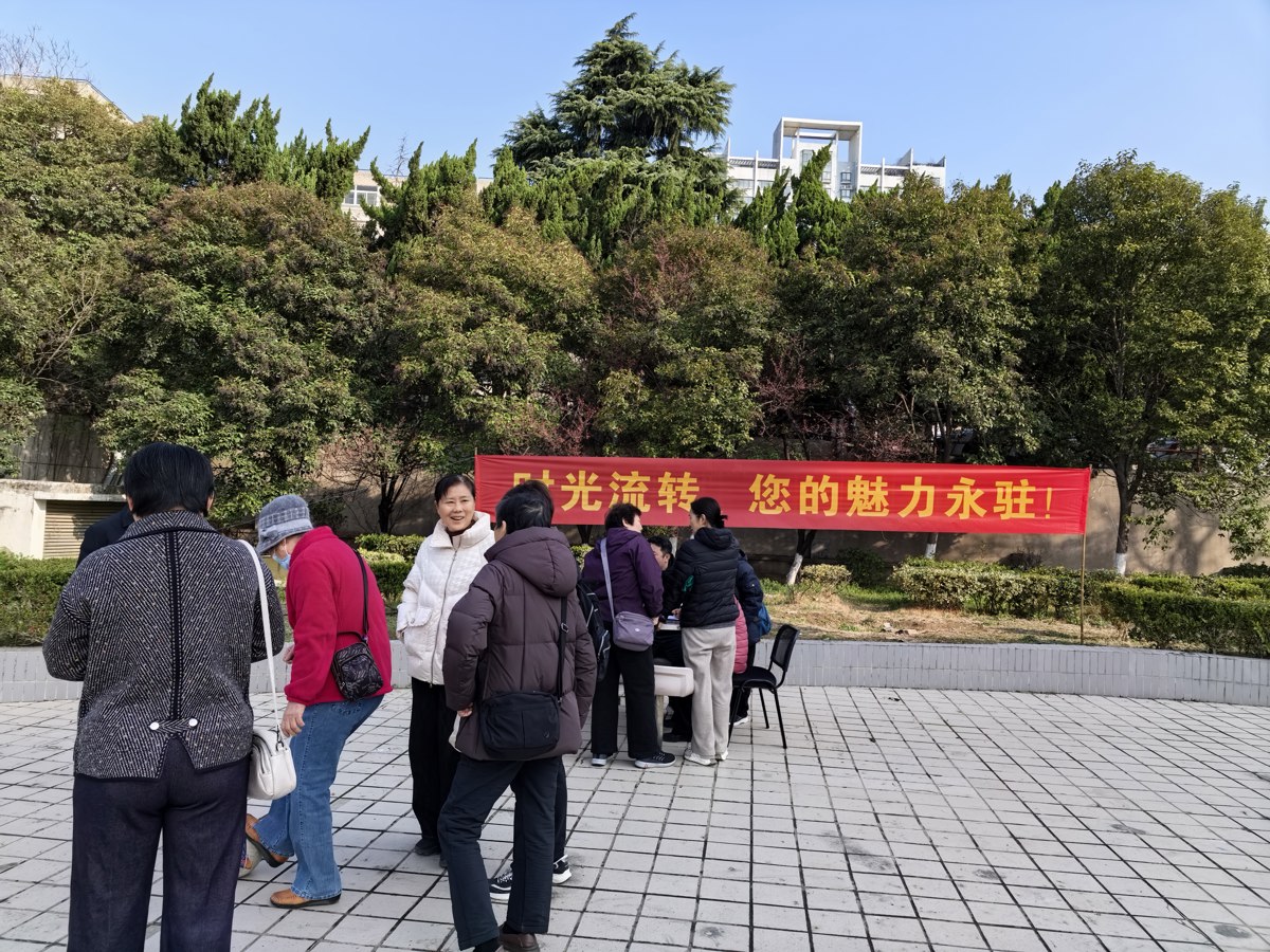 8f942d6e1bca4d1798991fe3db4aa529.jpg 8f942d6e1bca4d1798991fe3db4aa529.jpg