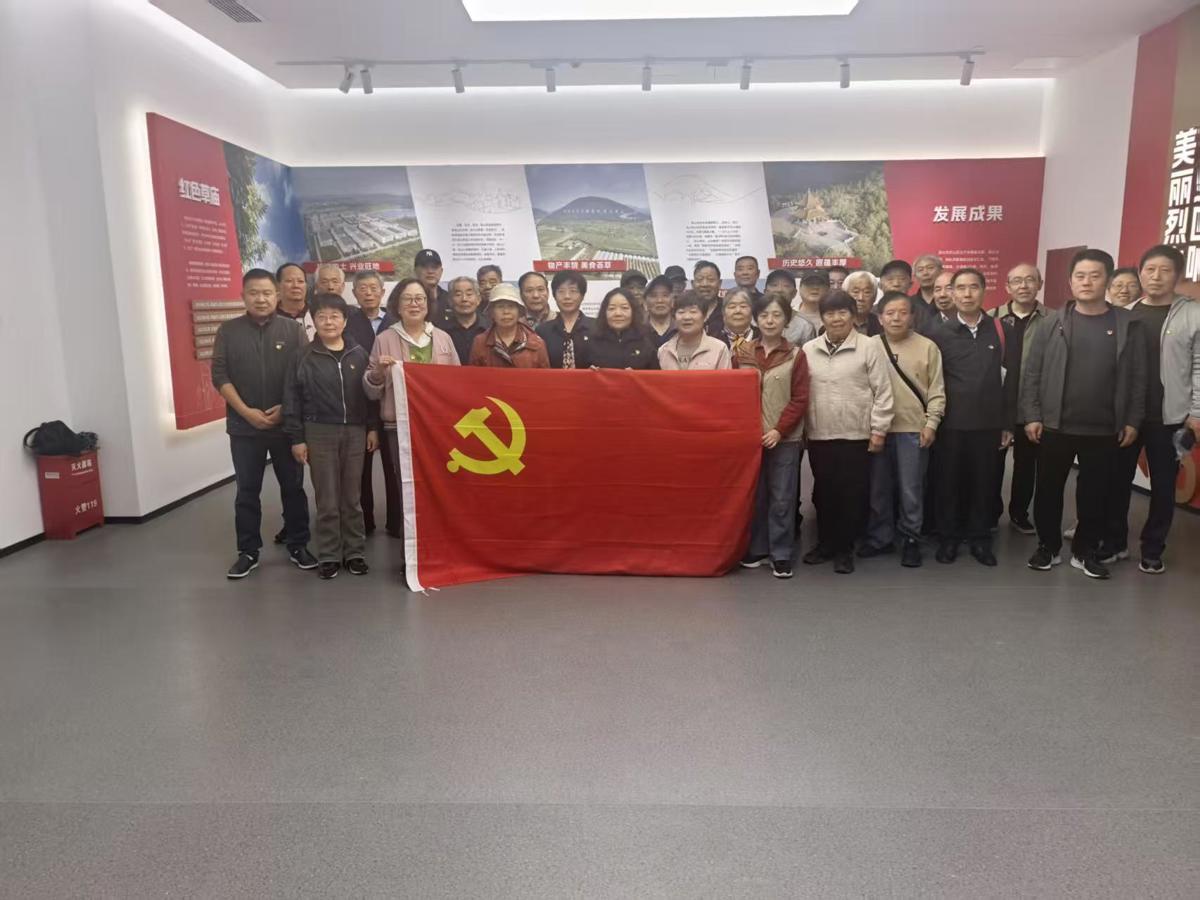 61bdd5d4ae0045b6bbdf8698ad2bb147.jpg 61bdd5d4ae0045b6bbdf8698ad2bb147.jpg